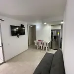 Nice Apartment With Sea View